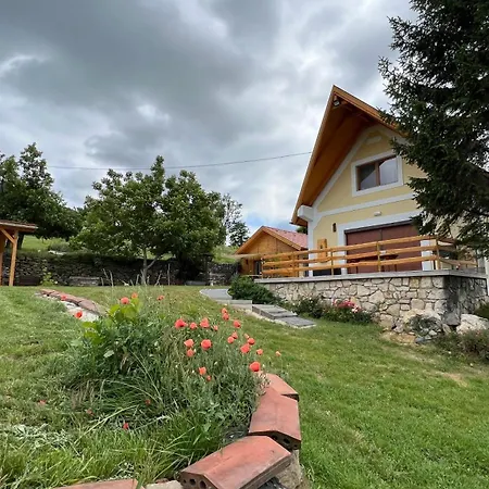 Sarkanyok Haza Vendeghaz - House Of Dragons Holiday home Raposka