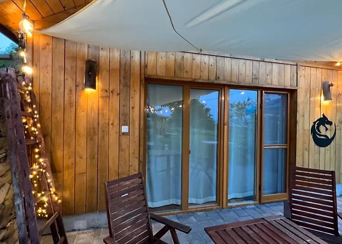 Vakantiehuis Sarkanyok Haza Vendeghaz - House Of Dragons