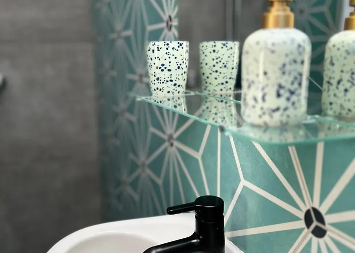 Sarkanyok Haza Vendeghaz - House Of Dragons * Raposka